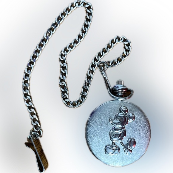 Disney’s Mickey Mouse Train Conductor Pocket Watch MC0403 EUC - Picture 1 of 3